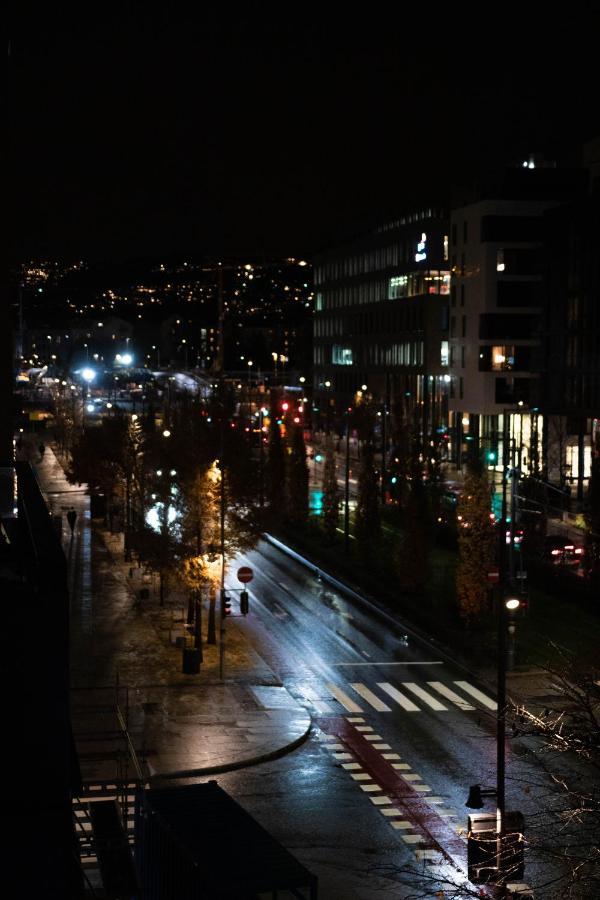 Spacious Modern 3Br Apartment At Central Oslo Barcode 외부 사진